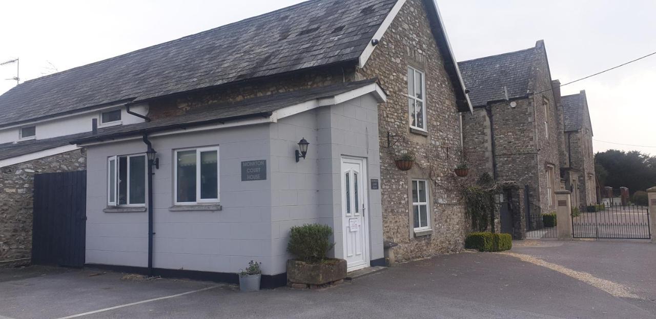Monkton Court House B&B ホニートン エクステリア 写真